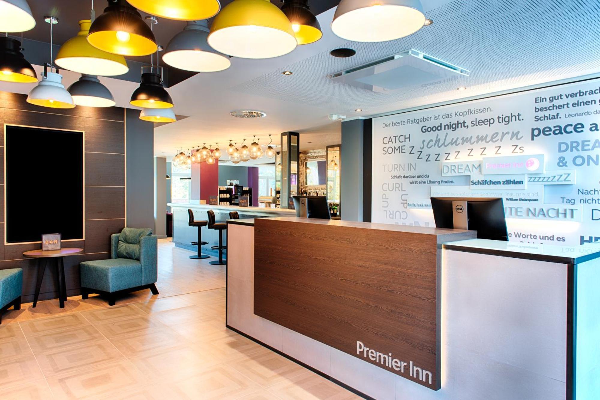 Premier Inn Luebeck City Stadtgraben מראה חיצוני תמונה